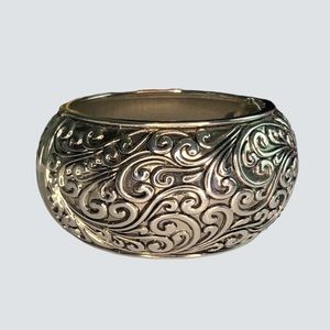 Vintage Silver Ornate Scroll Clamper Bangle